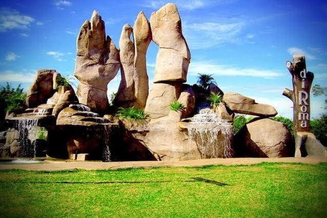 Hotel Golden Dolphin Express - Aguas Termais 24H Калдас-Новас Екстер'єр фото